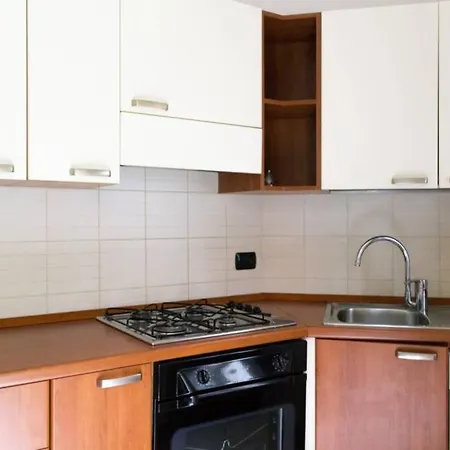 Mattias - The House Of Travelers